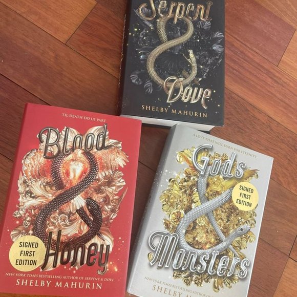 SIGNED BY SHELBY MAHURIN - Serpent & Dove Trilogy - Books 2/3 Signed First Ed - Picture 1 of 3